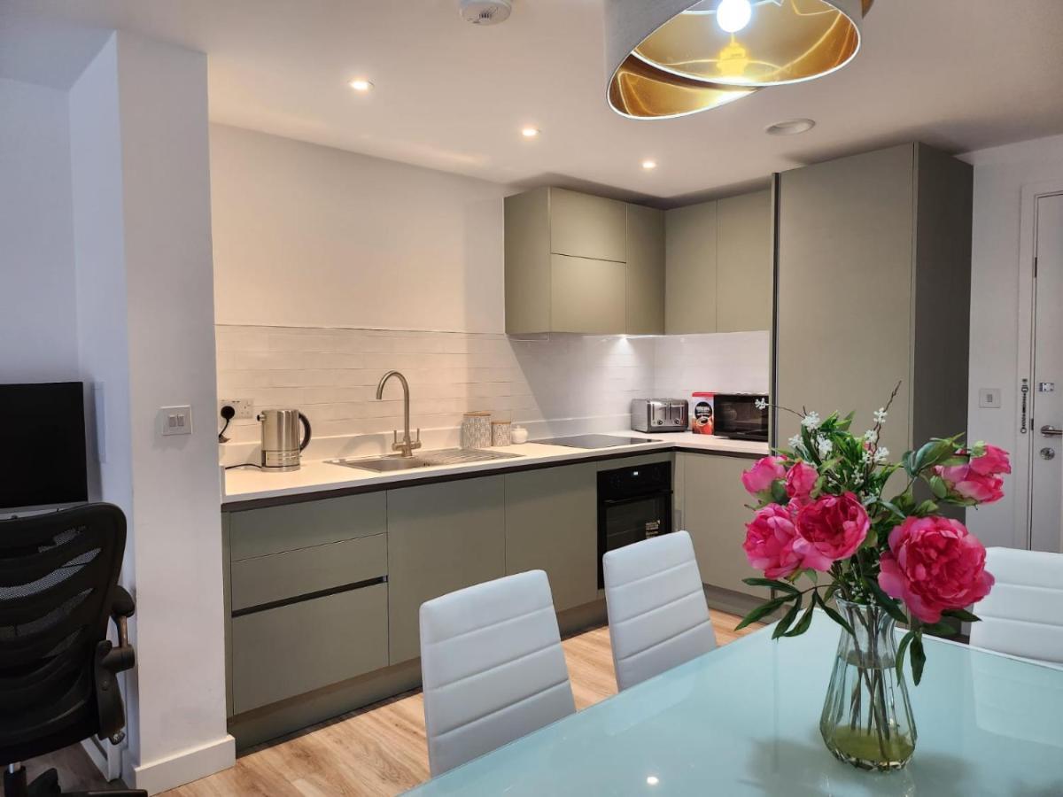 Lovely Luxury Apartment Near Luton Airport 801 Luton (Bedfordshire) Exterior foto